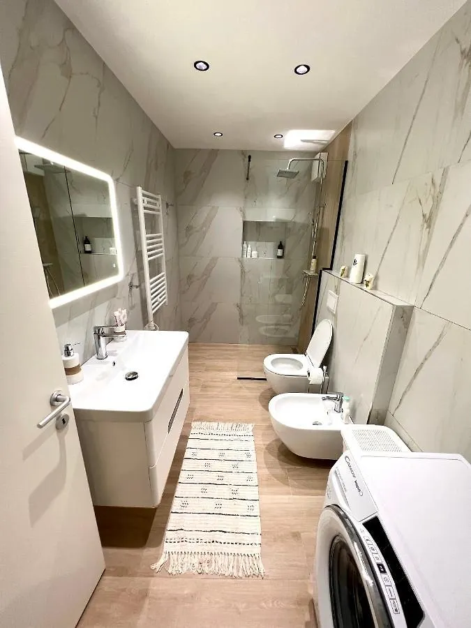 Center Of Tirana - Apartment 0*,